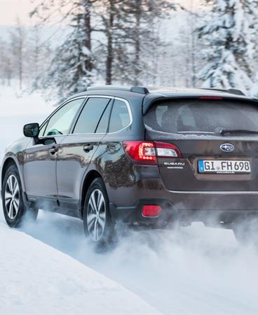 SUBARU_OUTBACK-25-lr